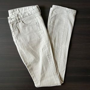Uniqlo Classic Low Rise Slim Skinny Jean